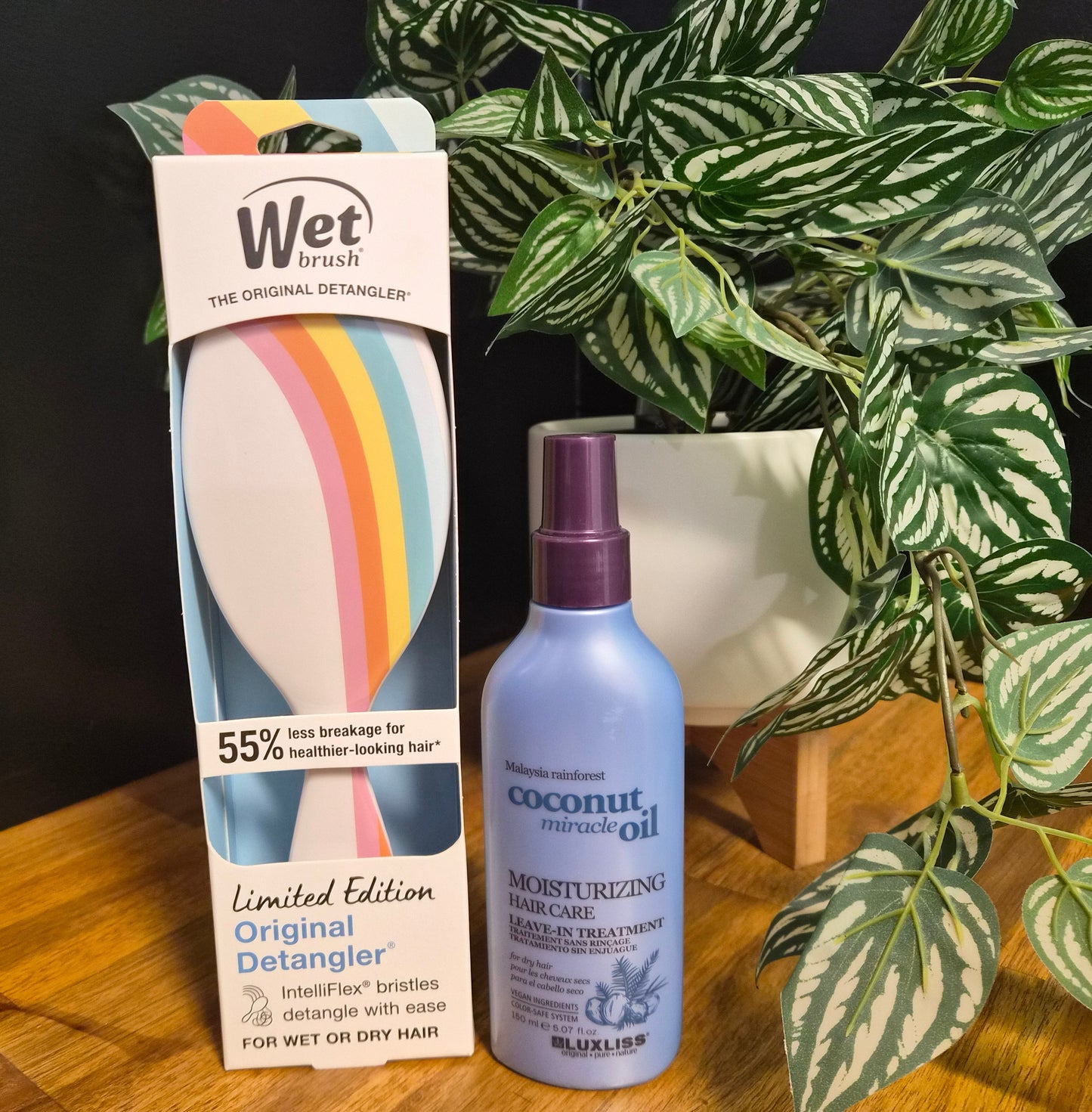 Wet Brush Detangler + Coconut Leave in Conditioner